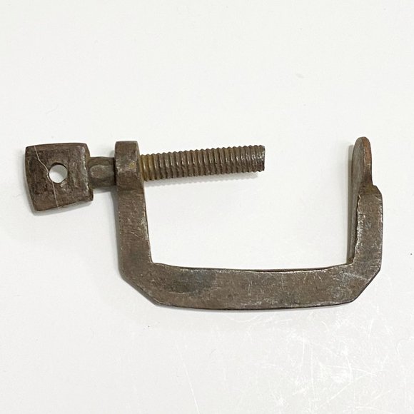 Vintage Metal Vise Clamp - Picture 1 of 5
